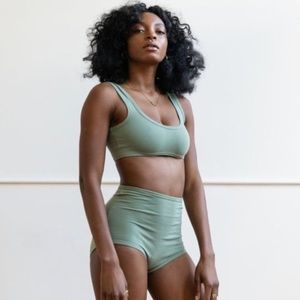ARQ high rise undies in celadon size medium